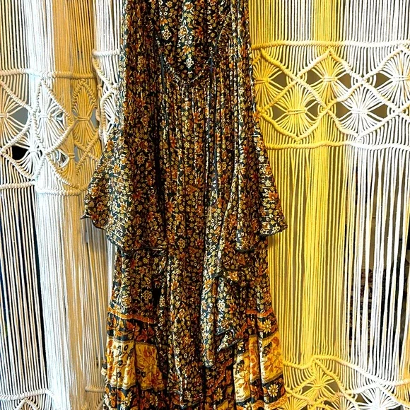NWT💫Exclusive💫Spell X Free People Sienna Bambi Gown in Peppercorn size medium - Picture 11 of 16